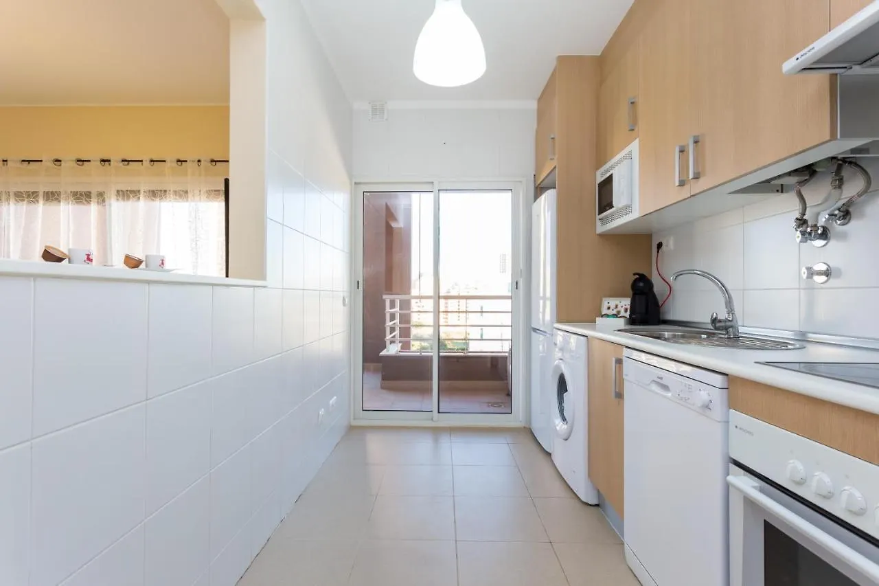 Summer Beach Apartment Litoralmar Портиман Португалия