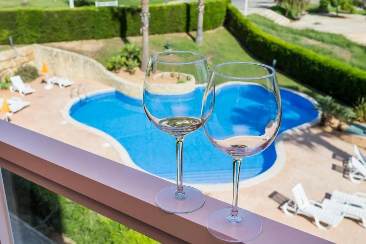 Summer Beach Apartment Litoralmar Портиман Португалия